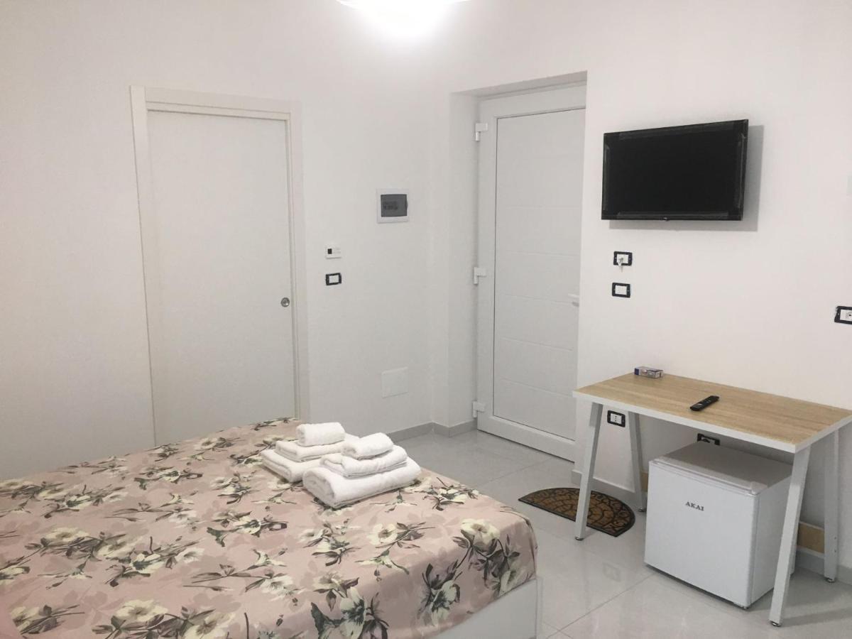 Bed and Breakfast Lux Taviano  Esterno foto